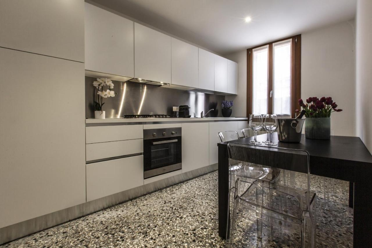 Charming Apartment On The Grand Canal R&R Venedig Exterior foto